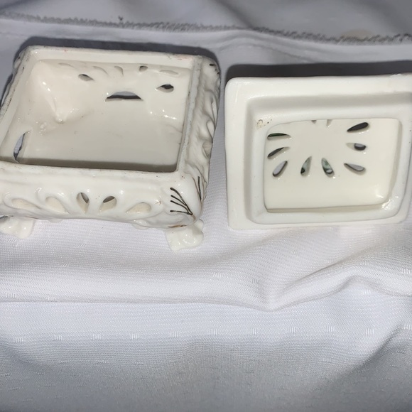 Tinker box of chips or cracks it’s very cute - Picture 5 of 10